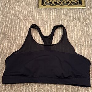 Lululemon black sports bra size 10